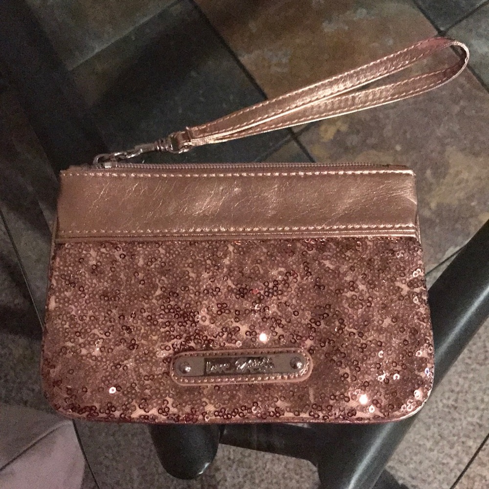 Wristlet